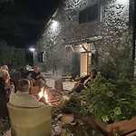 “sparisio” Casa In Sasso Con Piscina E Campo Da Tennis Lama (Bologna)