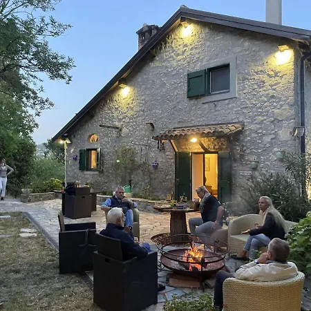 “sparisio” Casa In Sasso Con Piscina E Campo Da Tennis Lama