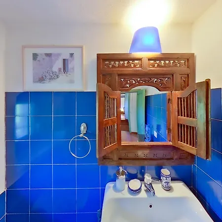 “sparisio” Casa In Sasso Con Piscina E Campo Da Tennis *