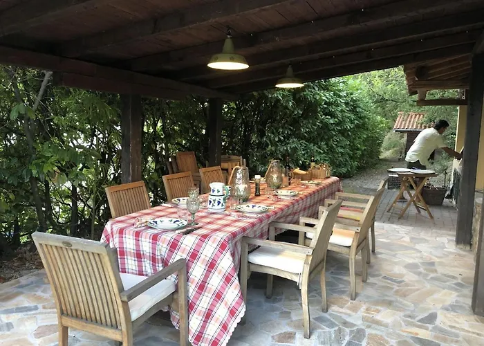 “sparisio” Casa In Sasso Con Piscina E Campo Da Tennis