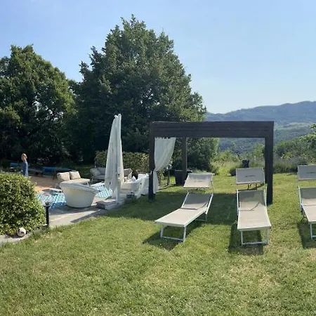 “sparisio” Casa In Sasso Con Piscina E Campo Da Tennis Villa *