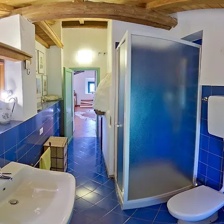 “sparisio” Casa In Sasso Con Piscina E Campo Da Tennis * Lama (Bologna)