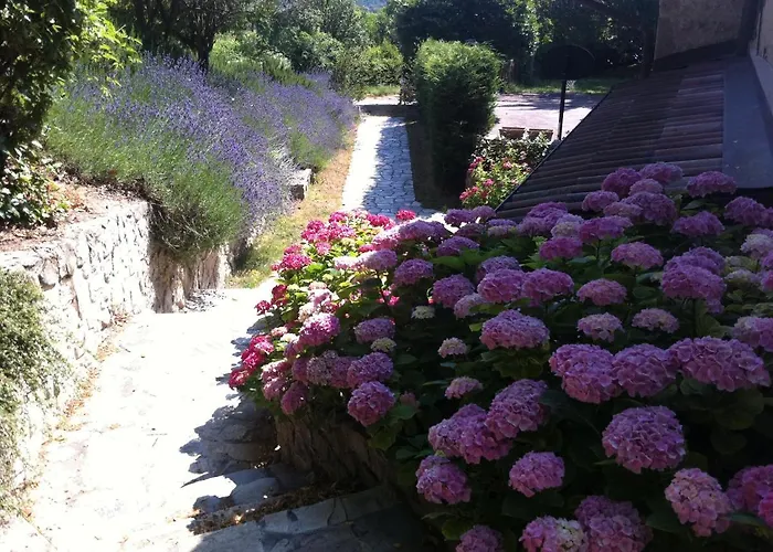 “sparisio” Casa In Sasso Con Piscina E Campo Da Tennis * Lama (Bologna)