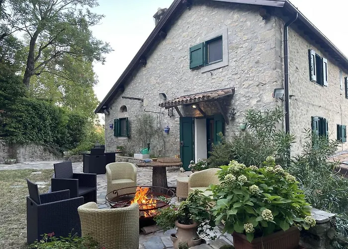 Villa “sparisio” Casa In Sasso Con Piscina E Campo Da Tennis