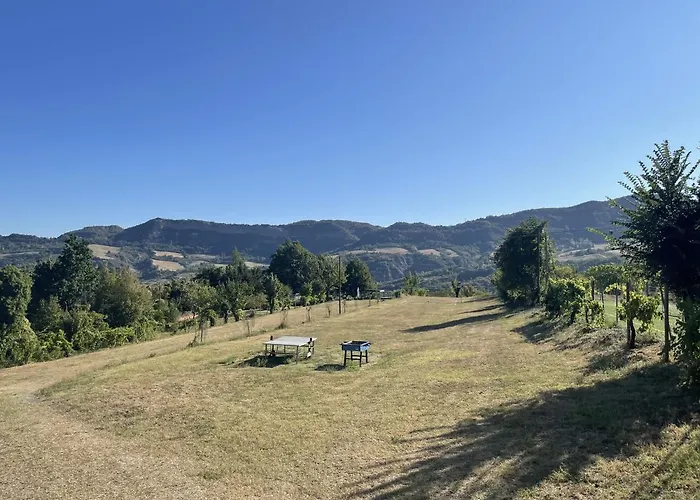 “sparisio” Casa In Sasso Con Piscina E Campo Da Tennis * Lama (Bologna)