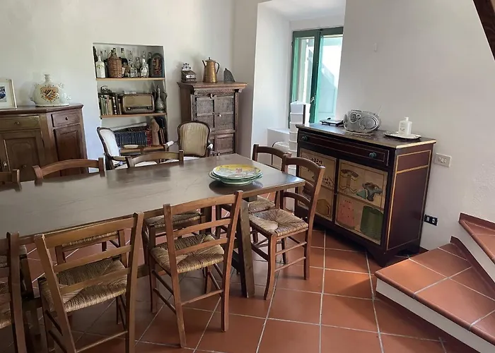 “sparisio” Casa In Sasso Con Piscina E Campo Da Tennis Lama (Bologna)