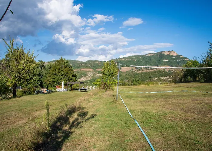 “sparisio” Casa In Sasso Con Piscina E Campo Da Tennis *